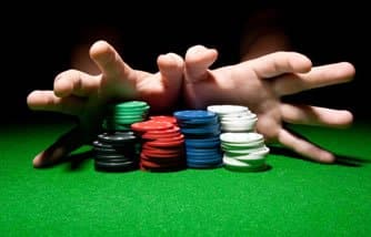 Poker Çipleriyle Bahis Yapın